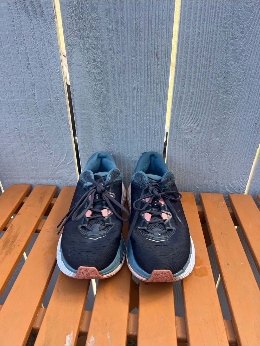 Hoka Women's Gaviota 3 Blue Running Shoes with Pink Accents - Women’s 8 - Picture 3 of 4